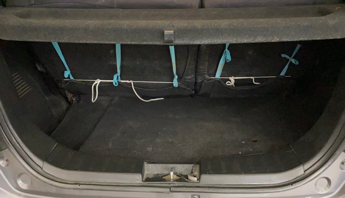 2014 Maruti Wagon R 1.0 VXI, Petrol, Manual, 56,484 km, Boot Inside