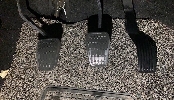 2024 Tata NEXON Smart Plus S 1.2 iCNG, CNG, Manual, 22,604 km, Pedals