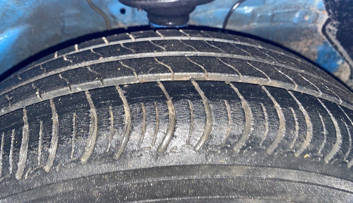 2021 Maruti S PRESSO VXI, Petrol, Manual, 26,385 km, Right Front Tyre Tread