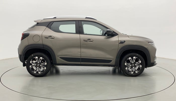 2021 Renault Kiger RXZ CVT 1.0 TURBO, Petrol, Automatic, 17,210 km, Right Side View