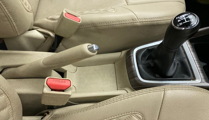 2020 Maruti Dzire VXI, Petrol, Manual, 40,961 km, Gear Lever