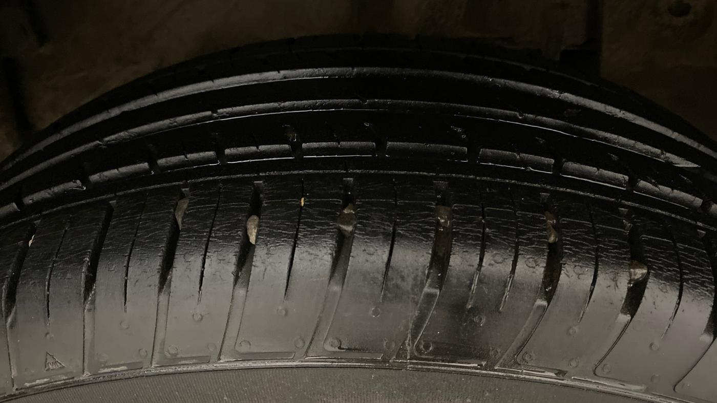 2020 Renault Duster RXZ 1.5 PETROL MT, Petrol, Manual, 34,677 km, Left Rear Tyre Tread