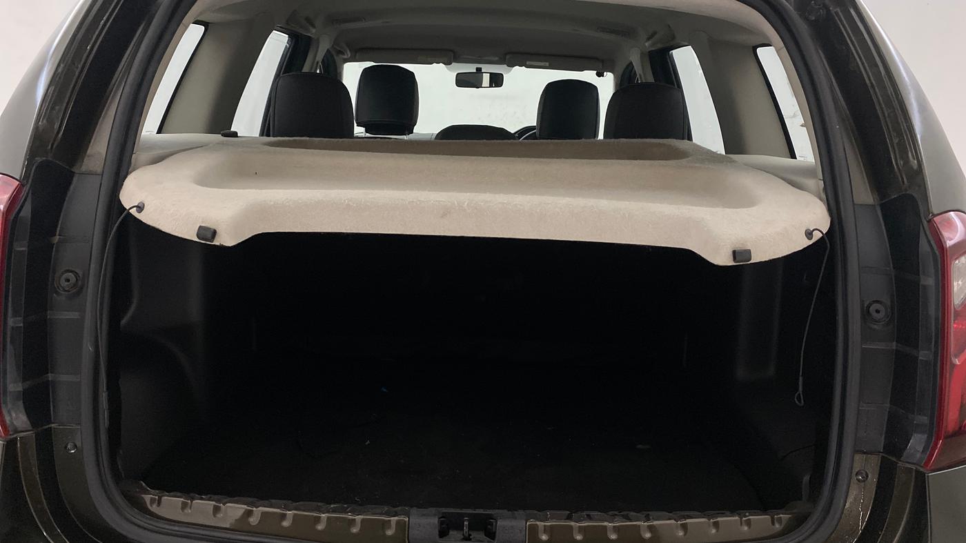2020 Renault Duster RXZ 1.5 PETROL MT, Petrol, Manual, 34,677 km, Boot Inside