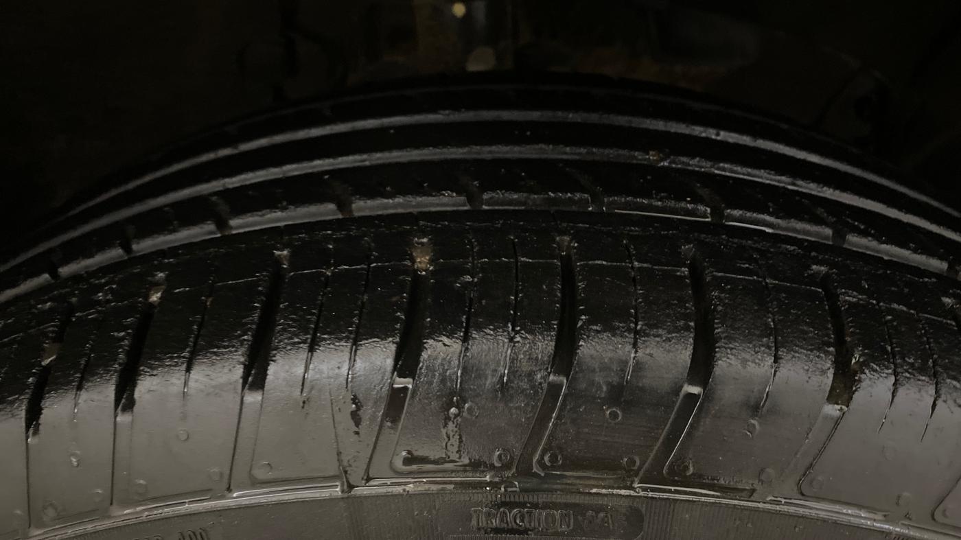 2020 Renault Duster RXZ 1.5 PETROL MT, Petrol, Manual, 34,677 km, Right Front Tyre Tread