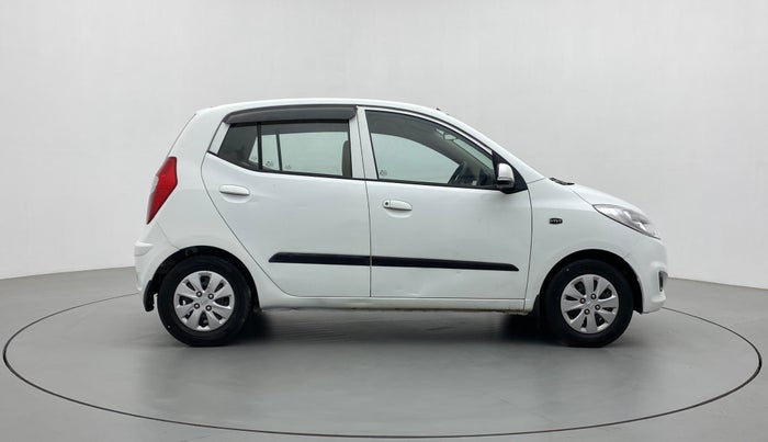 2012 Hyundai i10 MAGNA 1.2, CNG, Manual, 32,985 km, Right Side View