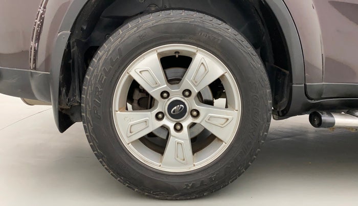 2014 Mahindra XUV500 W8, Diesel, Manual, 91,361 km, Right Rear Wheel