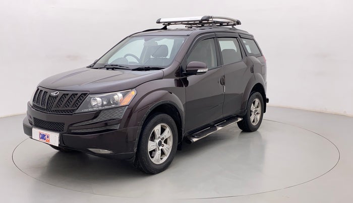 2014 Mahindra XUV500 W8, Diesel, Manual, 91,361 km, Left Front Diagonal