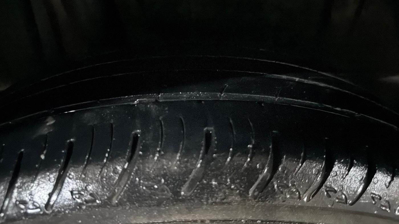 2023 Maruti XL6 ZETA CNG, CNG, Manual, 48,374 km, Right Rear Tyre Tread