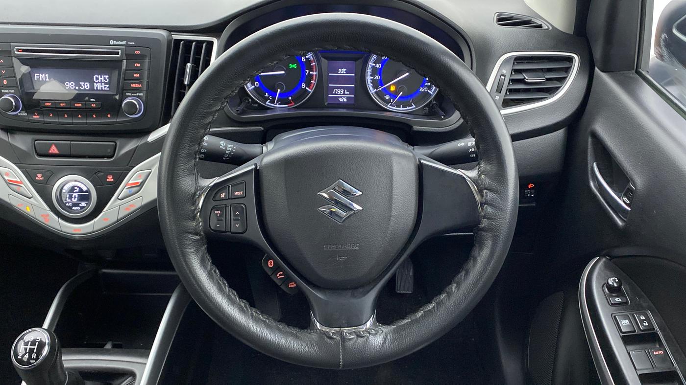 2017 Maruti Baleno DELTA 1.2 K12, Petrol, Manual, 17,249 km, Steering Wheel Close Up