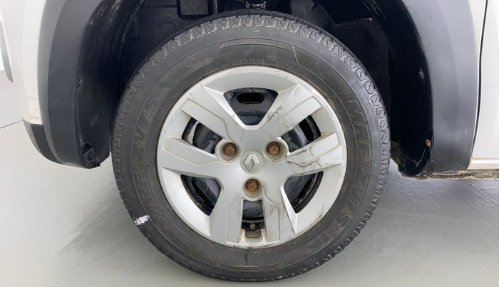 2017 Renault Kwid RXT, Petrol, Manual, 40,785 km, Left Front Wheel
