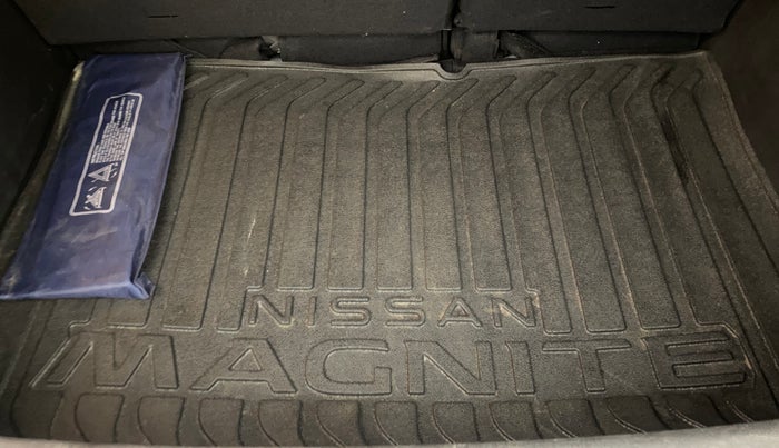 2024 Nissan MAGNITE XV Premium AMT, Petrol, Automatic, 16,068 km, Boot Inside