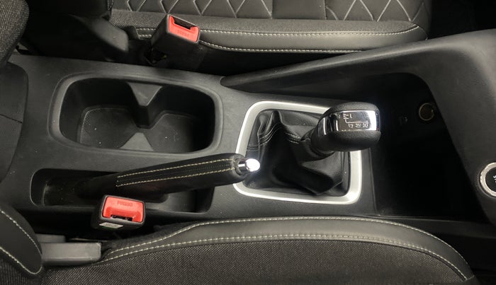 2024 Nissan MAGNITE XV Premium AMT, Petrol, Automatic, 16,068 km, Gear Lever