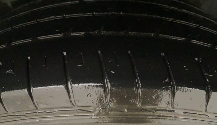 2020 MG HECTOR SHARP HYBRID 1.5 PETROL, Petrol, Manual, 50,707 km, Left Rear Tyre Tread