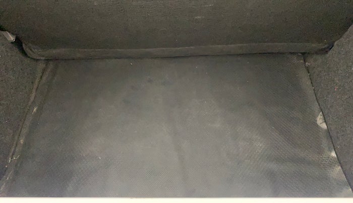 2021 Datsun Redi Go T, Petrol, Manual, 74,313 km, Boot Inside