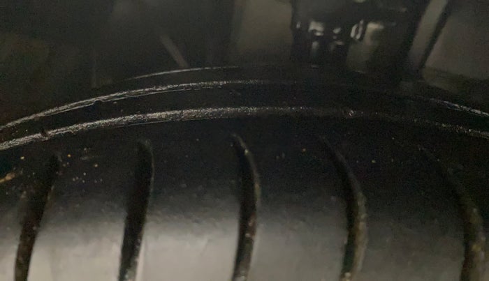 2021 Datsun Redi Go T, Petrol, Manual, 74,313 km, Right Front Tyre Tread