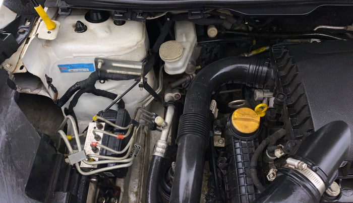 2020 Tata NEXON XM SUNROOF PETROL, Petrol, Manual, 35,575 km, Engine View - Right