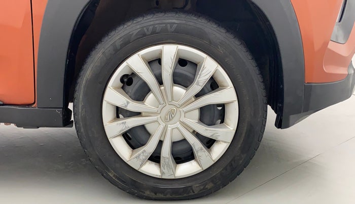 2018 Mahindra KUV 100 NXT K6+ P 6 STR, Petrol, Manual, 27,973 km, Right Front Wheel