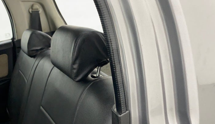 2018 Maruti Wagon R 1.0 LXI CNG, CNG, Manual, 1,00,362 km, Left C pillar - Pillar damaged/repaired