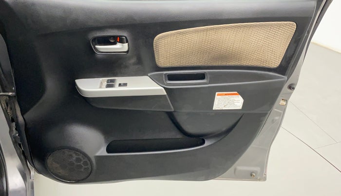 2018 Maruti Wagon R 1.0 LXI CNG, CNG, Manual, 1,00,362 km, Driver Side Door Panels Control