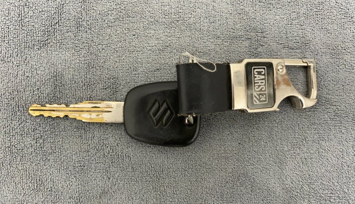 2018 Maruti Wagon R 1.0 LXI CNG, CNG, Manual, 1,00,362 km, Key Close Up