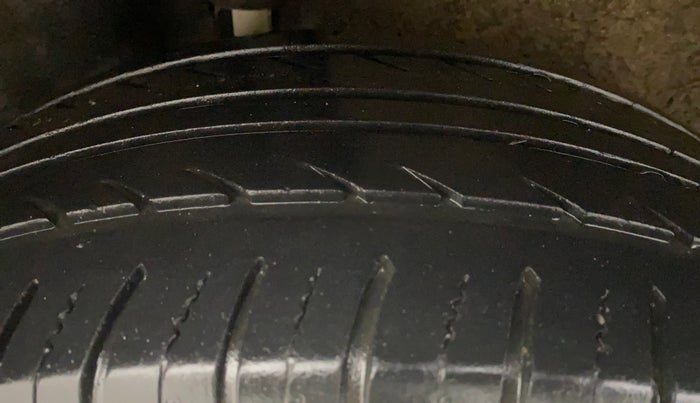 2020 Ford Ecosport TITANIUM + 1.5L PETROL AT, Petrol, Automatic, 40,323 km, Right Rear Tyre Tread