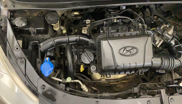 2014 Hyundai i10 MAGNA 1.1, Petrol, Manual, 56,193 km, Engine View - Right