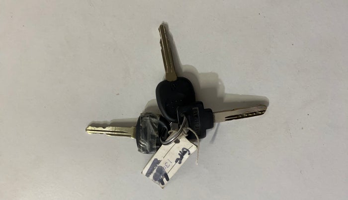 2014 Hyundai i10 MAGNA 1.1, Petrol, Manual, 56,193 km, Key Close Up