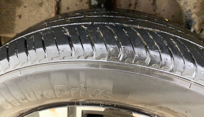 2023 Renault Kiger RXZ AMT, Petrol, Automatic, 12,858 km, Right Rear Tyre Tread