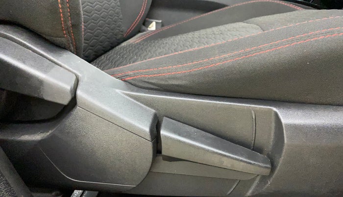 2023 Renault Kiger RXZ AMT, Petrol, Automatic, 12,858 km, Driver Side Adjustment Panel