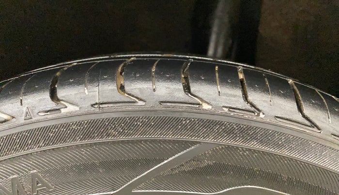 2018 Maruti Baleno ZETA CVT PETROL 1.2, Petrol, Automatic, 92,126 km, Left Rear Tyre Tread