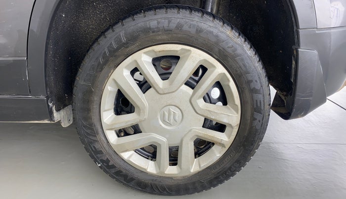2018 Maruti Vitara Brezza VDI OPT, Diesel, Manual, 32,639 km, Left Rear Wheel