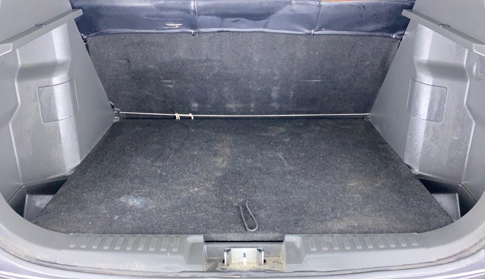 2018 Maruti Vitara Brezza VDI OPT, Diesel, Manual, 32,639 km, Boot Inside