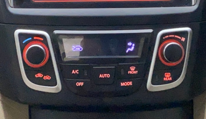 2017 Maruti Ciaz ZXI+, Petrol, Manual, 72,070 km, Automatic Climate Control