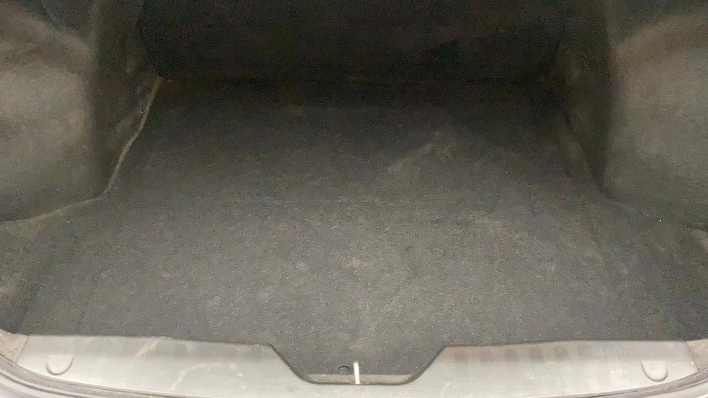 2017 Maruti Ciaz ZXI+, Petrol, Manual, 72,070 km, Boot Inside