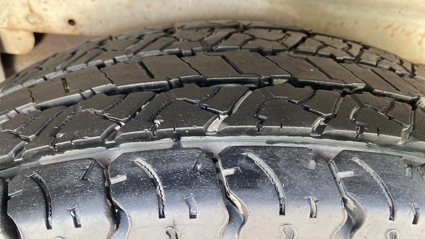 2013 Mahindra Xylo E9, Diesel, Manual, 90,103 km, Right Rear Tyre Tread