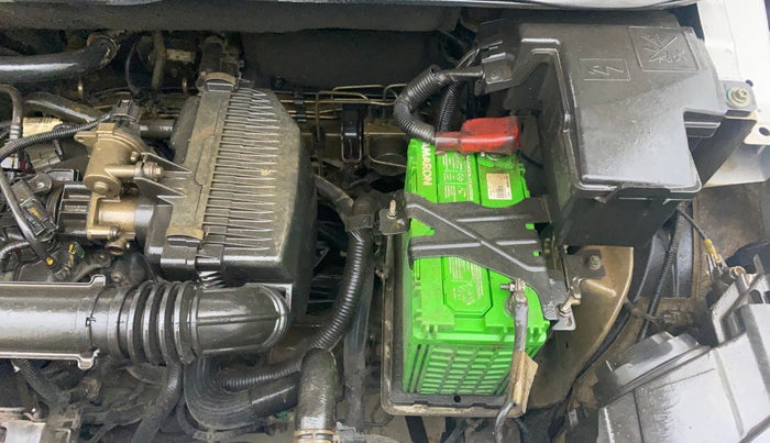 2019 Renault TRIBER RXZ, Petrol, Manual, 64,286 km, Engine View - Left