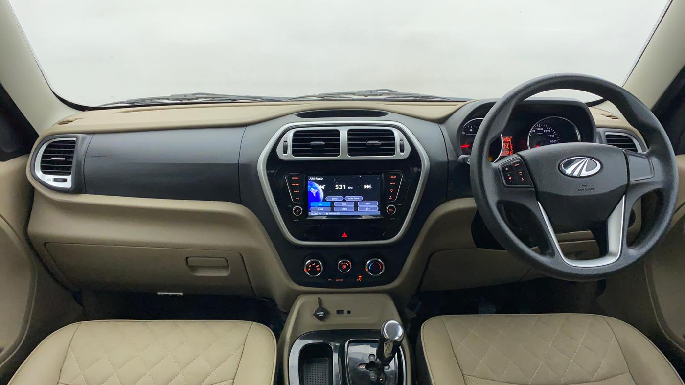 2018 Mahindra TUV300 T 10 AT, Diesel, Automatic, 58,192 km, Dashboard