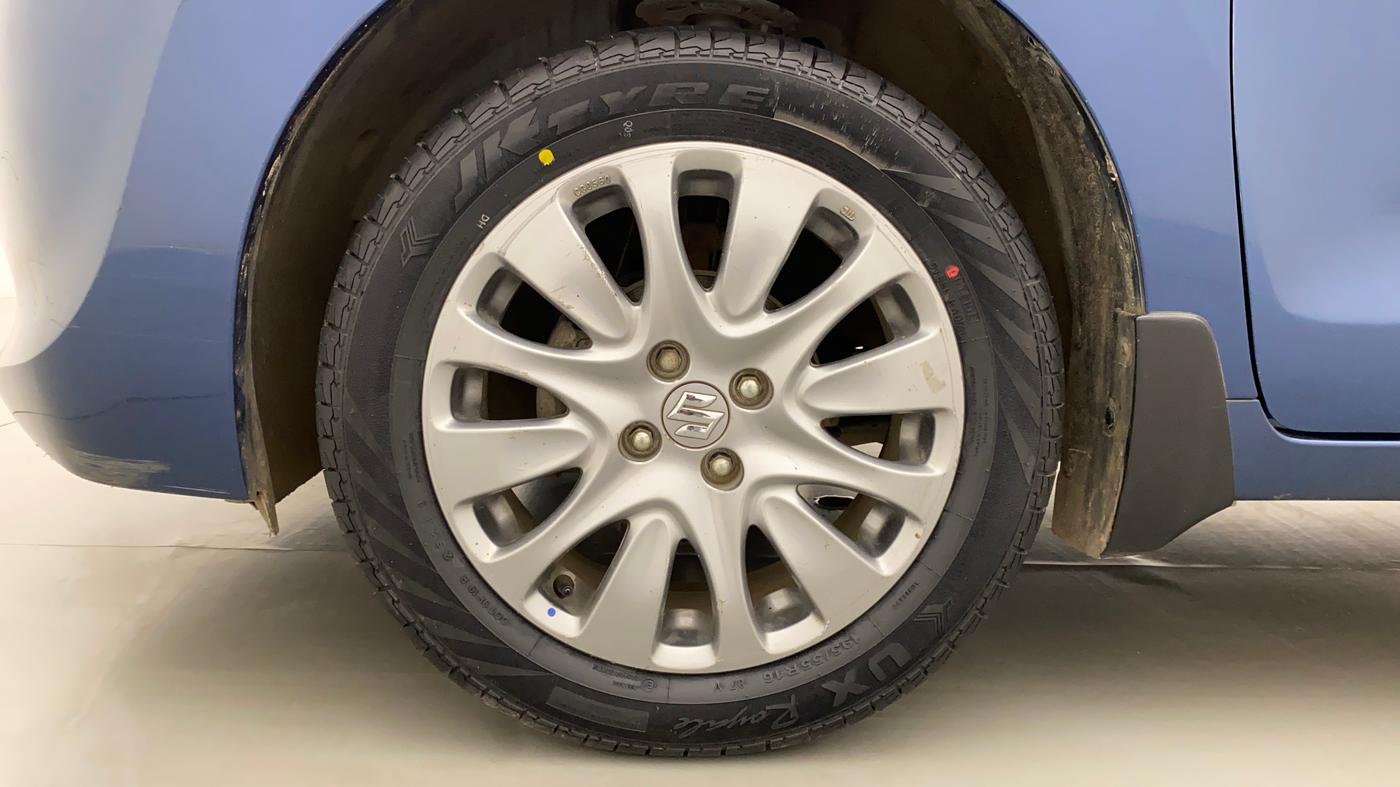 2017 Maruti Baleno ZETA PETROL 1.2, Petrol, Manual, 56,997 km, Left Front Wheel