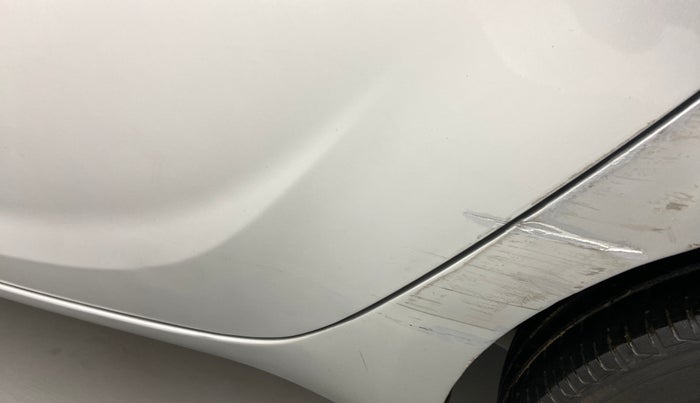 2013 Hyundai i20 MAGNA (O) 1.2, Petrol, Manual, 92,904 km, Rear left door - Minor scratches