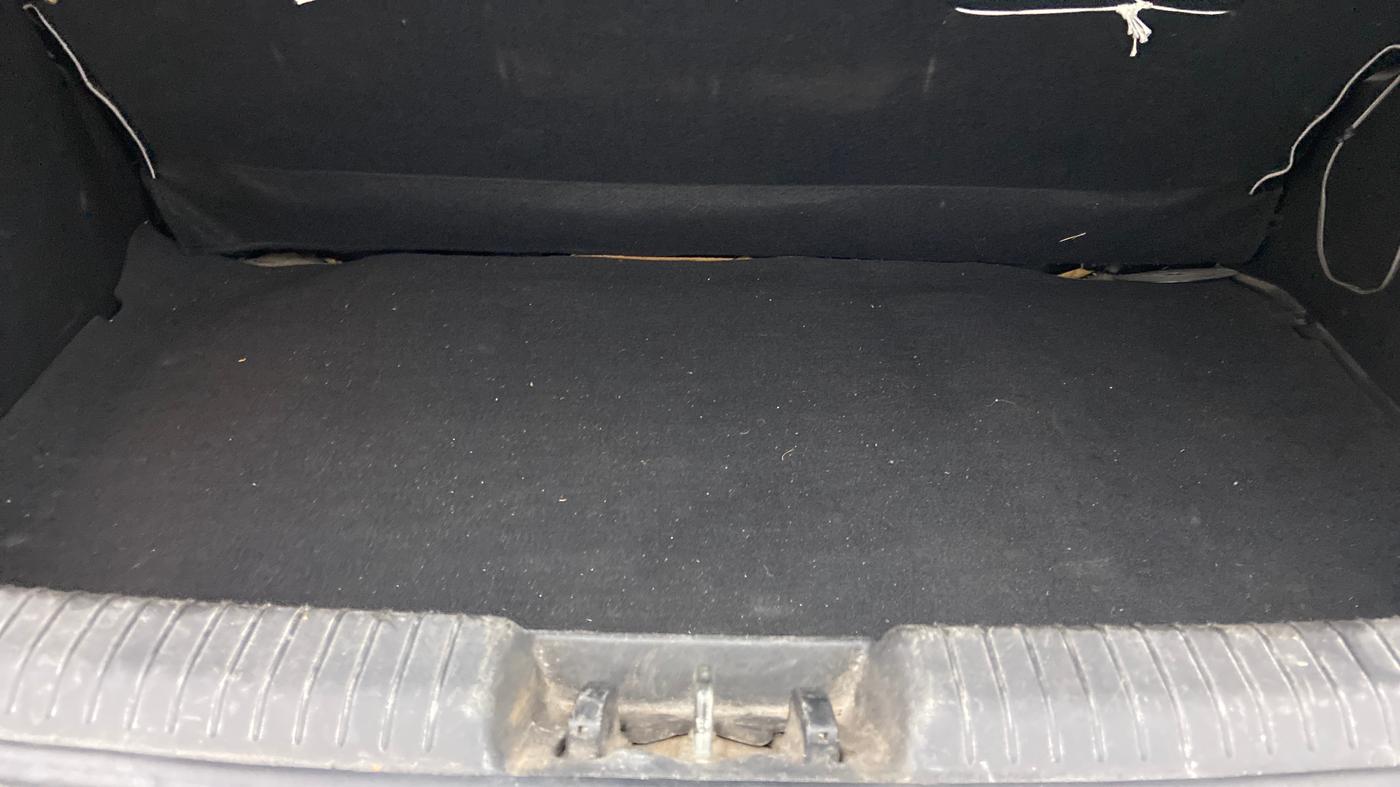 2013 Hyundai i20 MAGNA (O) 1.2, Petrol, Manual, 92,904 km, Boot Inside