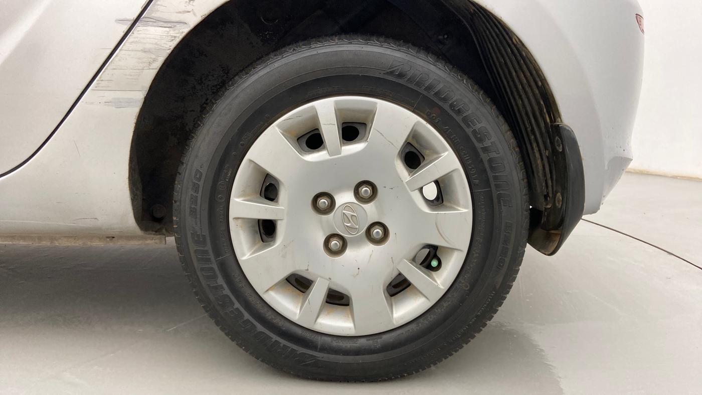 2013 Hyundai i20 MAGNA (O) 1.2, Petrol, Manual, 92,904 km, Left Rear Wheel