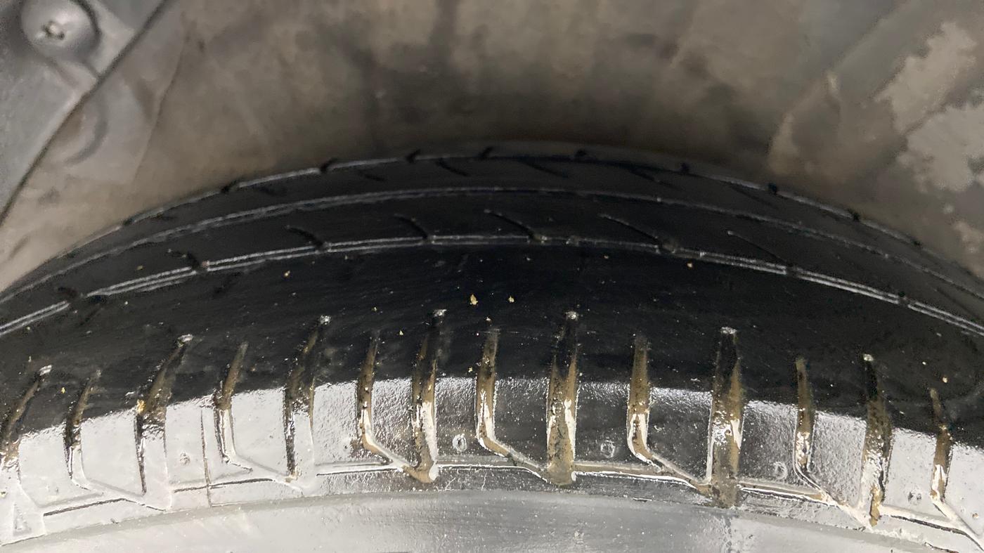2013 Hyundai i20 MAGNA (O) 1.2, Petrol, Manual, 92,904 km, Right Rear Tyre Tread