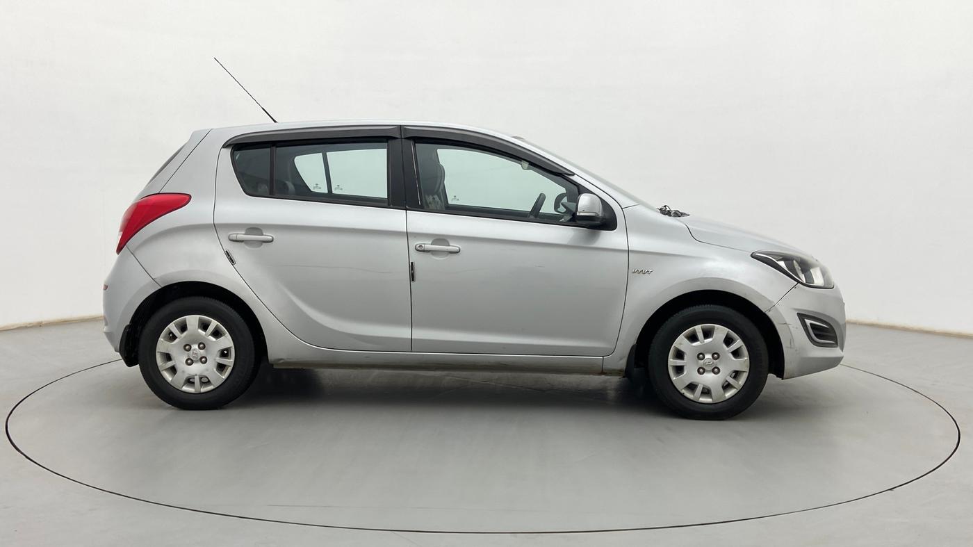 2013 Hyundai i20 MAGNA (O) 1.2, Petrol, Manual, 92,904 km, Right Side View