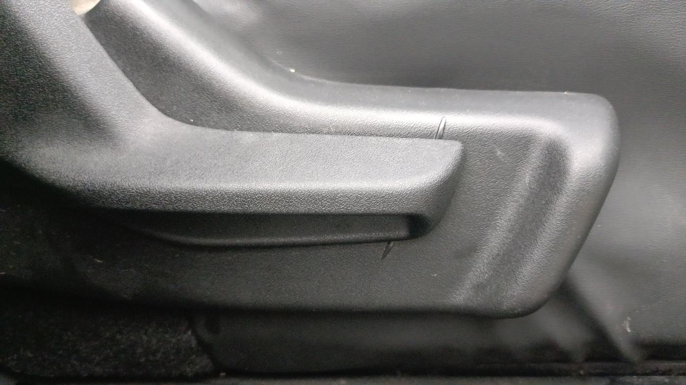 2022 Maruti Celerio ZXI, Petrol, Manual, 27,084 km, Driver Side Adjustment Panel