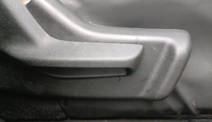 2022 Maruti Celerio ZXI, Petrol, Manual, 27,084 km, Driver Side Adjustment Panel