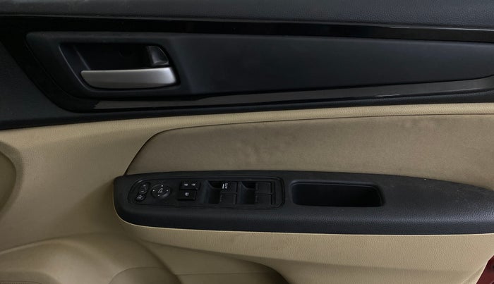 2019 Honda Amaze 1.2L I-VTEC V CVT, Petrol, Automatic, 32,722 km, Driver Side Door Panels Control