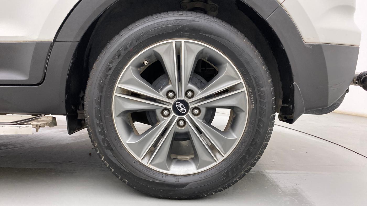 2017 Hyundai Creta SX PLUS AT 1.6 PETROL, Petrol, Automatic, 82,225 km, Left Rear Wheel