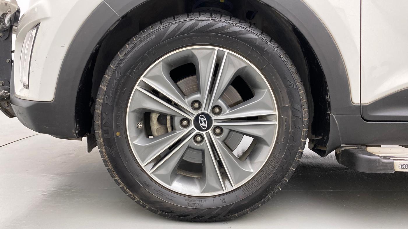 2017 Hyundai Creta SX PLUS AT 1.6 PETROL, Petrol, Automatic, 82,225 km, Left Front Wheel