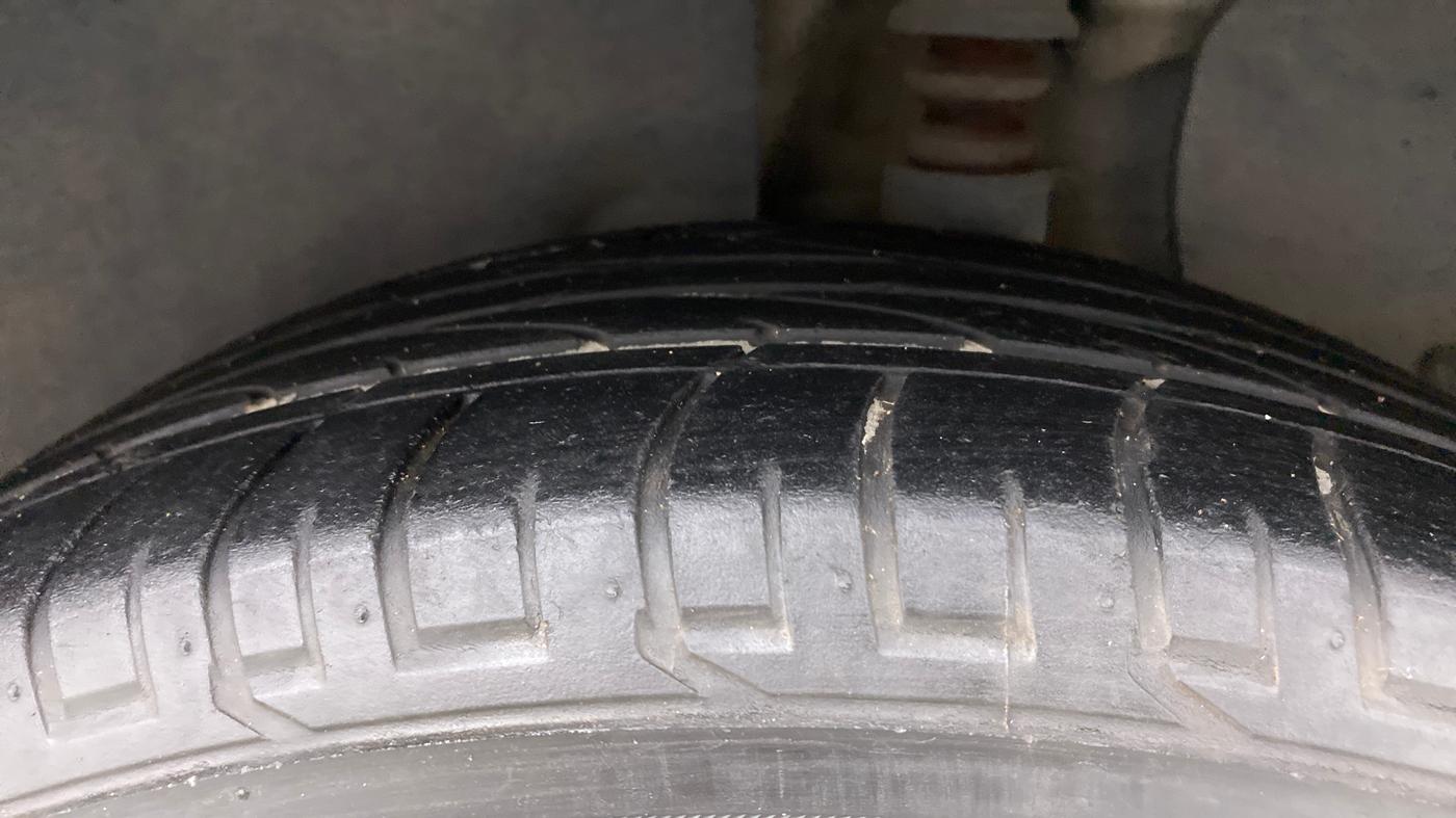 2017 Hyundai Creta SX PLUS AT 1.6 PETROL, Petrol, Automatic, 82,225 km, Left Rear Tyre Tread