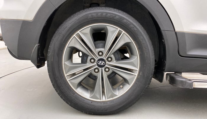 2017 Hyundai Creta SX PLUS AT 1.6 PETROL, Petrol, Automatic, 82,225 km, Right Rear Wheel